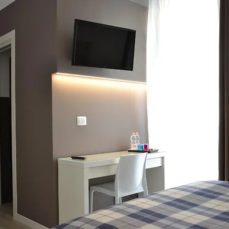 Nocleg ze śniadaniem In Centro Glam 2*